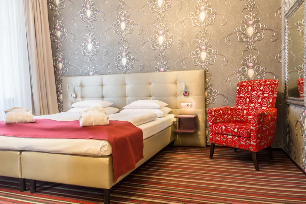 Hotel Fuerst Metternich 维也纳 外观 照片
