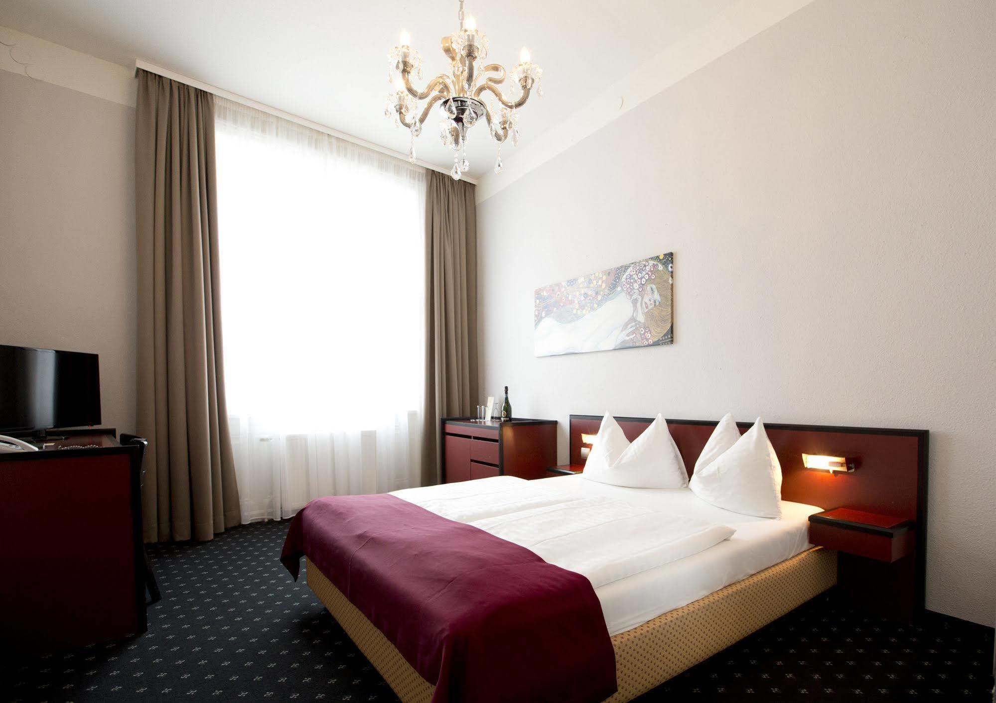 Hotel Fuerst Metternich 维也纳 外观 照片