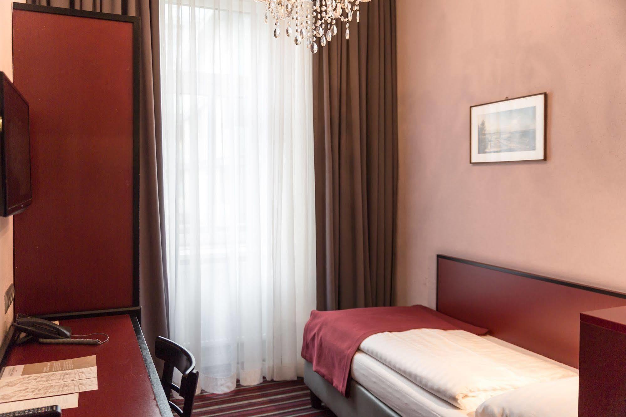 Hotel Fuerst Metternich 维也纳 外观 照片