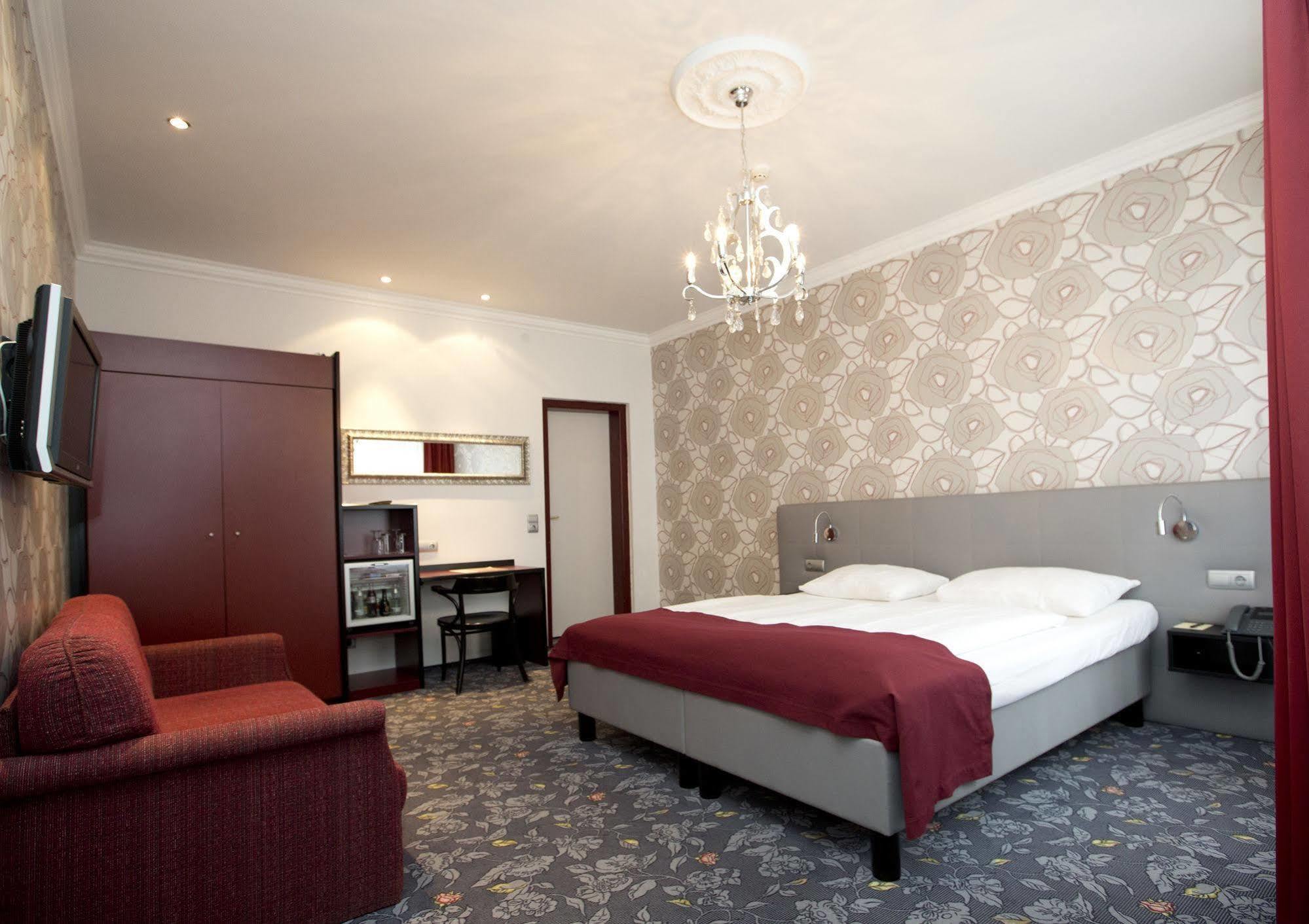 Hotel Fuerst Metternich 维也纳 外观 照片